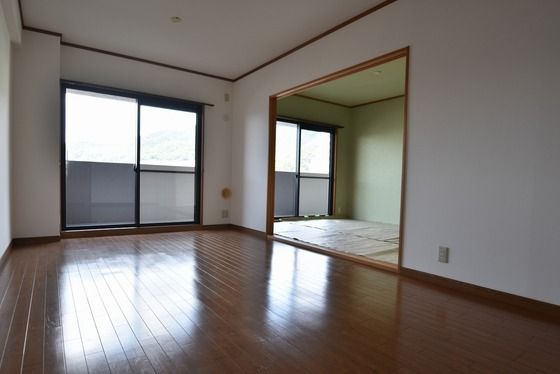 �y���̑������E�X�y�[�X�z�@