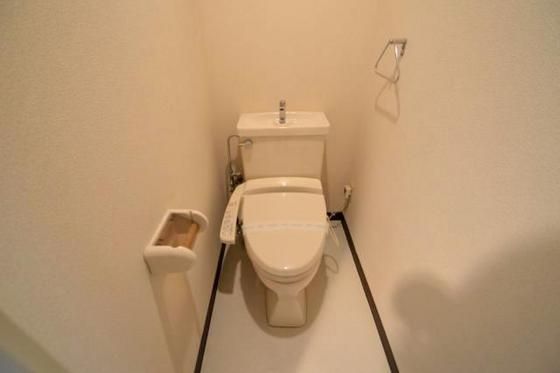 �y�g�C���z�@