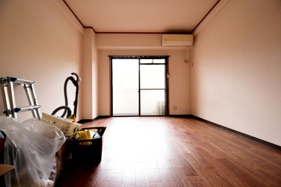 �y���̑������E�X�y�[�X�z�@