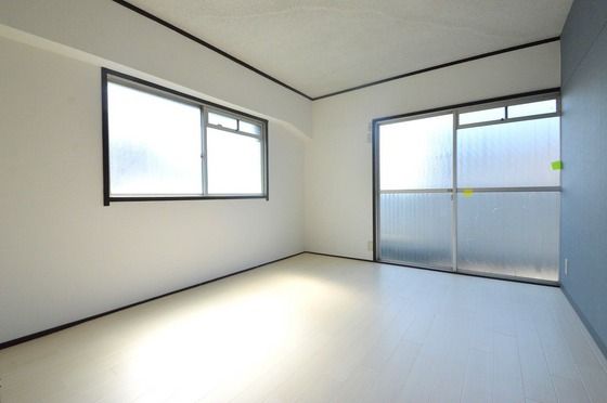 �y���̑������E�X�y�[�X�z�@