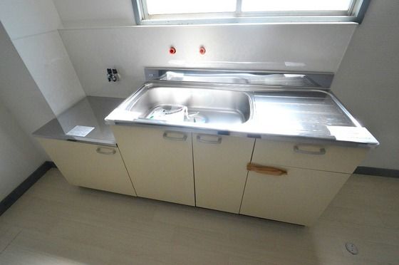 �y�L�b�`���z�@