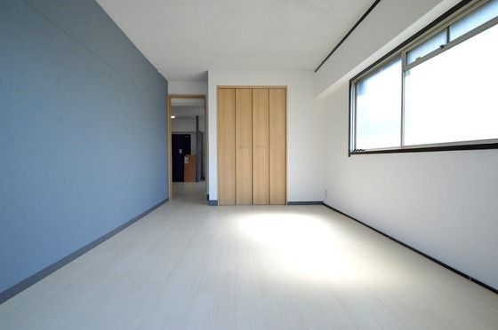 �y���̑������E�X�y�[�X�z�@