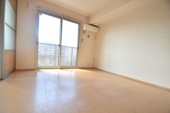 �y���̑������E�X�y�[�X�z�@