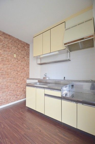 �y�L�b�`���z�@