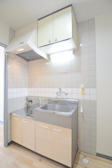 �y�L�b�`���z�@