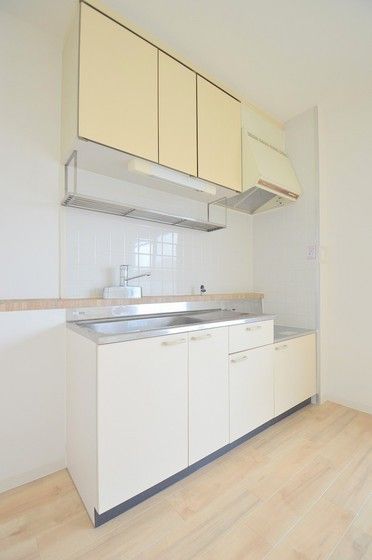 �y�L�b�`���z�@