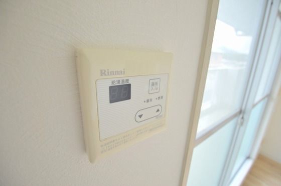 �y���̑��ݔ��z�@