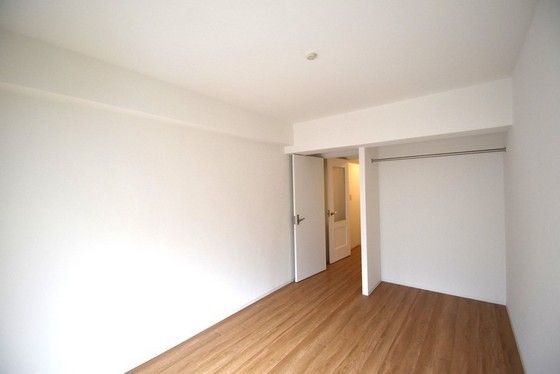 �y���̑������E�X�y�[�X�z�@