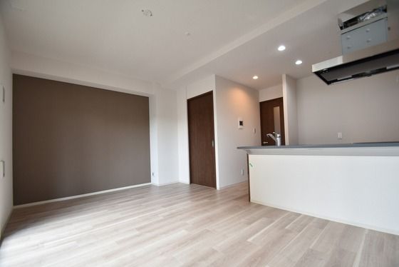 �y���̑������E�X�y�[�X�z�@