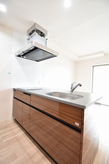 �y�L�b�`���z�@