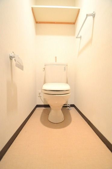 �y�g�C���z�@