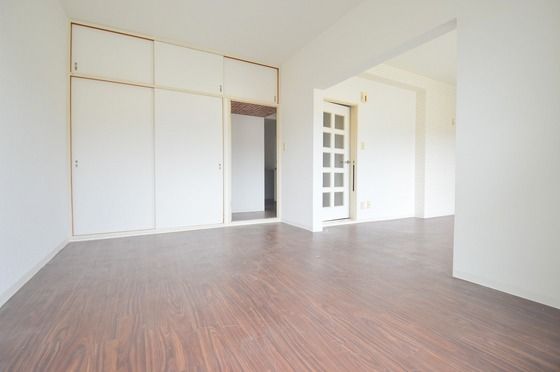 �y���̑������E�X�y�[�X�z�@