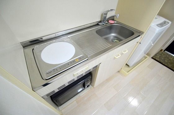 �y�L�b�`���z�@