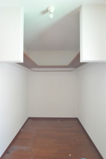 �y���[�z�@�E�H�[�N�C���N���[�[�b�g�E�e���������Ղ���[