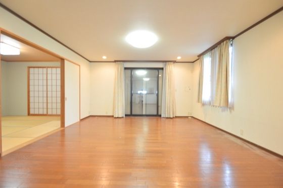 �y�����E���r���O�z�@LDK22.5���E�L�X��ԁ�