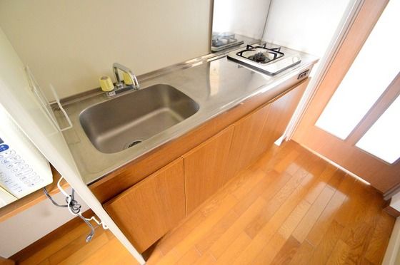 �y�L�b�`���z�@