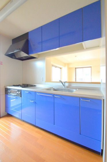 �y���̑��ݔ��z�@