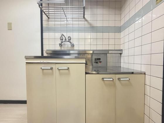 �y�L�b�`���z�@