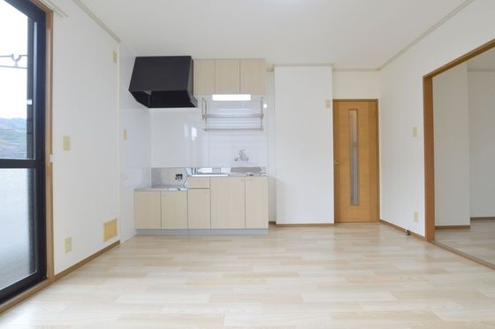 �y�����E���r���O�z�@DK�L�X8���s�J�s�J�̃L�b�`���ł���