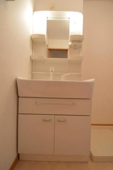 �y���ʏ��z�@