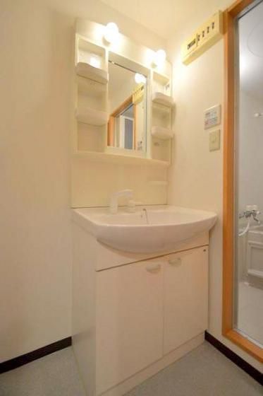 �y���ʏ��z�@