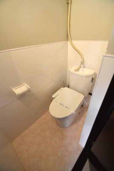 �y�g�C���z�@