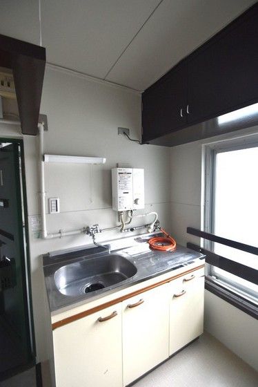 �y�L�b�`���z�@