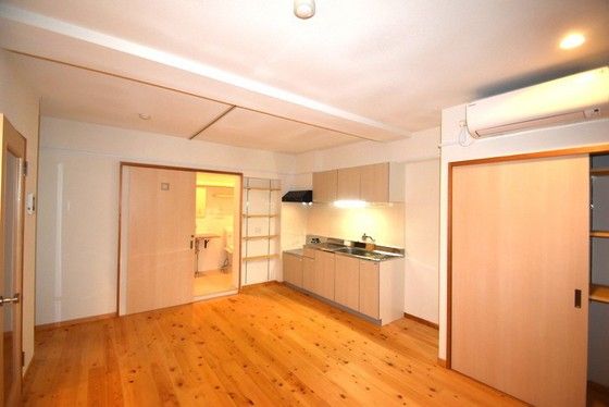 �y���̑������E�X�y�[�X�z�@