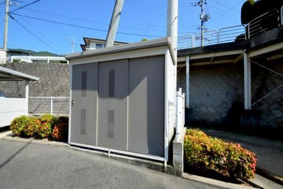 �~�n���S�~�u��