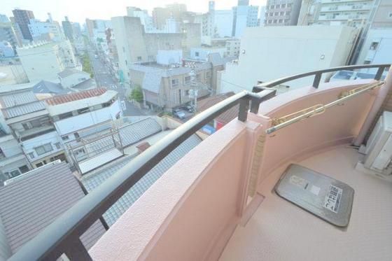 �y���]�z�@