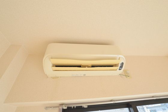 �y���̑��ݔ��z�@