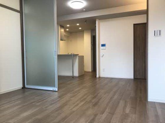 �y���̑������E�X�y�[�X�z�@