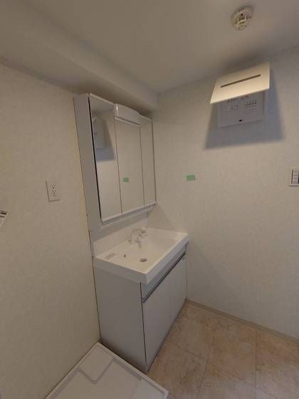 �y���̑��ݔ��z�@