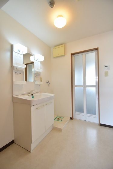 �y���ʏ��z�@