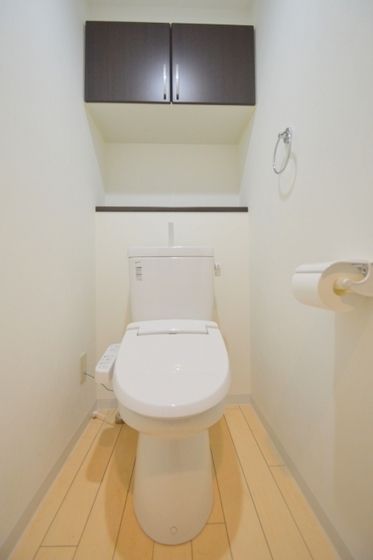 �y�g�C���z�@�g�C���͂������E�H�V�����b�g�t����