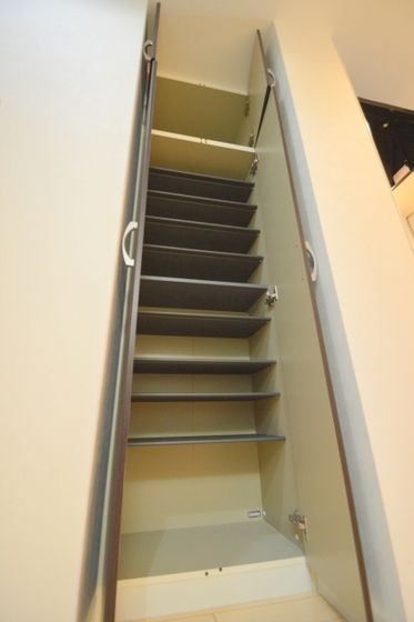 �y���[�z�@�V�䍂�̃V���[�Y�{�b�N�X�͏�����܂�