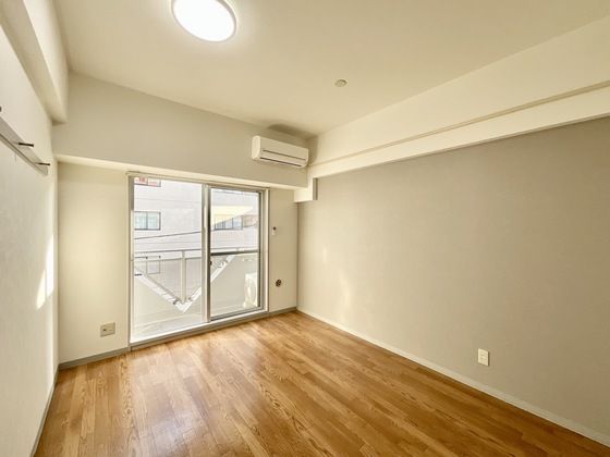 �y���̑������E�X�y�[�X�z�@