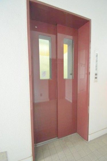 �G���x�[�^�[