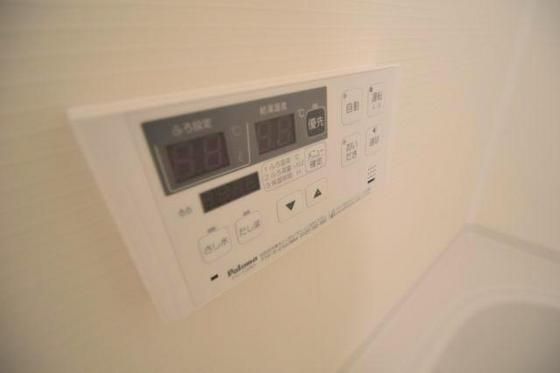 �y���̑��ݔ��z�@