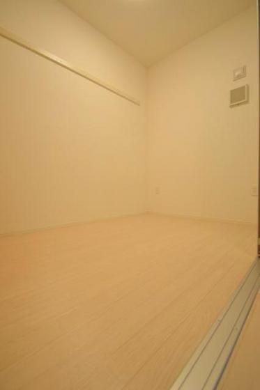 �y�����E���r���O�z�@�L�X�Ƃ���������