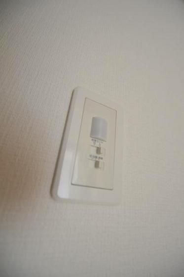 �y���̑��ݔ��z�@