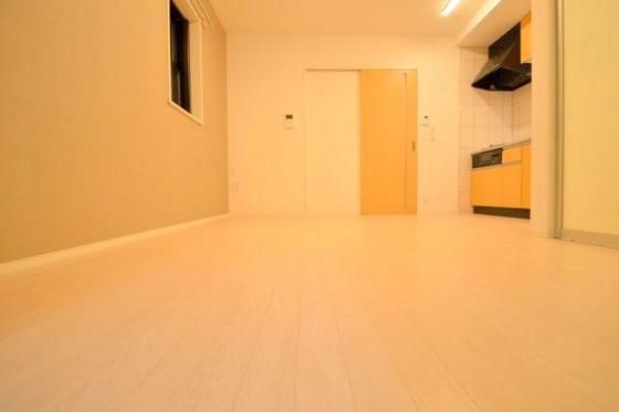 �y���̑������E�X�y�[�X�z�@