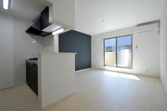 �y�����E���r���O�z�@�J�E���^�[�L�b�`���t���̃��r���O��