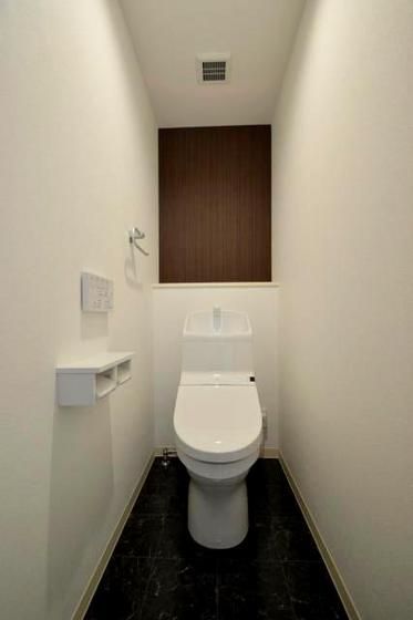 �y�g�C���z�@�g�C���̓E�H�V�����b�g�t����