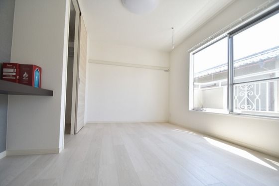 �y���̑������E�X�y�[�X�z�@