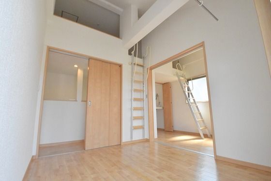 �y���̑������E�X�y�[�X�z�@