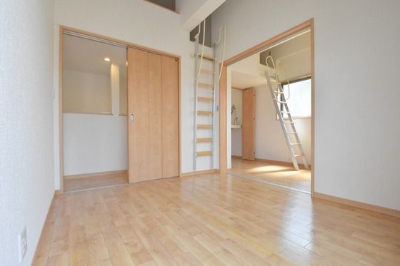 �y���̑������E�X�y�[�X�z�@