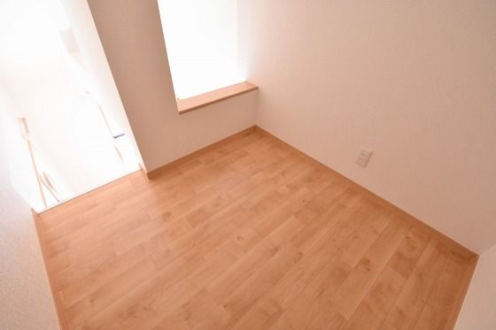 �y���̑������E�X�y�[�X�z�@