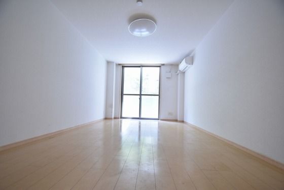 �y���̑������E�X�y�[�X�z�@