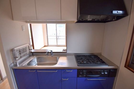 �y�L�b�`���z�@